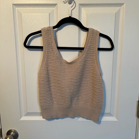 Vernacular Tops - Vernacular Crochet Top